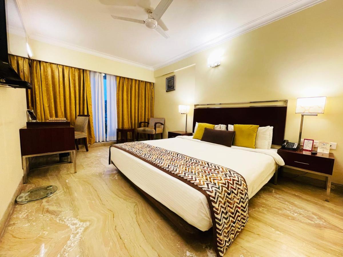 เดอะ วอลล์สตรีท บีคอน ชัยปุระ Hotel ภายนอก รูปภาพ