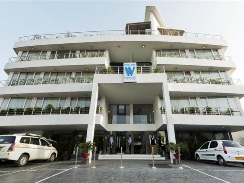 เดอะ วอลล์สตรีท บีคอน ชัยปุระ Hotel ภายนอก รูปภาพ